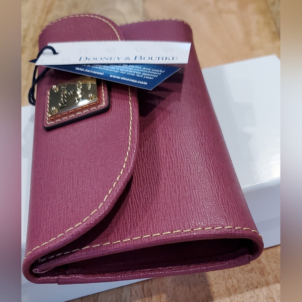 New Dooney & Bourke Saffiano Continental Clutch Checkbook Wallet Violet Purple - Picture 8 of 10